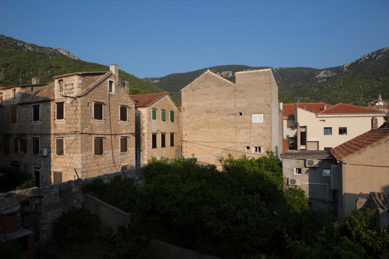 Apartments Bepi Komiža Buitenkant foto